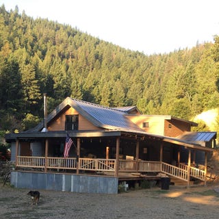 /international/us/19417-indian-creek-rd-fort-jones-ca-110098048768/
