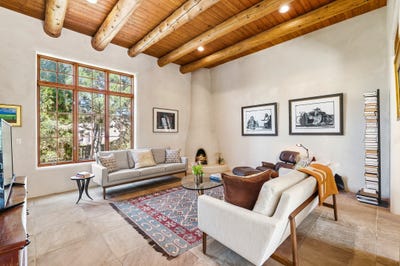 /international/us/330-e-buena-vista-street-santa-fe-nm-110108118922/