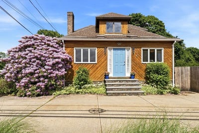 /international/us/917-newman-ave-seekonk-ma-110108826765/