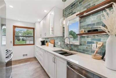 /international/us/3831-lincoln-street-ne-columbia-heights-mn-110100463562/