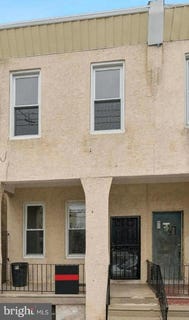 /international/us/20-s-6th-street-darby-pa-110104514730/