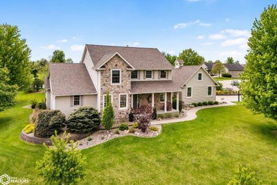 /international/us/1402-ridgeview-court-washington-ia-110107750637/