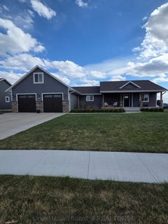 /international/us/1515-indian-street-st-paul-ne-110107440597/