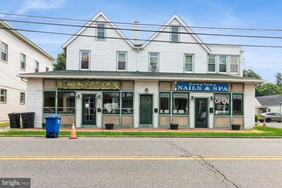 /international/us/217-n-delsea-drive-clayton-nj-110101219316/