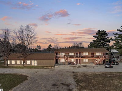 /international/us/1341-s-lakeshore-drive-lake-city-mi-110098830592/?lang=zh-cn