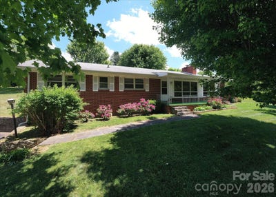 /international/us/295-bramlett-drive-waynesville-nc-110108344451/
