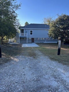 /international/us/9651-county-road-505-mathis-tx-110103314586/