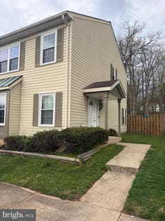 /international/us/1746-countrywood-court-landover-md-110106988584/