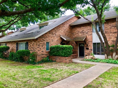 /international/us/2335-33rd-street-lubbock-tx-110108469364/