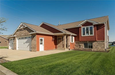 /international/us/506-9th-street-nw-dodge-center-mn-110107567412/