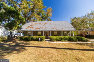 /international/us/2303-s-sherwood-drive-valdosta-ga-110107783696/