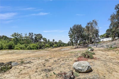 /international/us/1776-sunset-drive-vista-ca-110100802137/