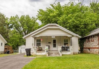 /international/us/427-w-minota-street-springfield-mo-110108127277/