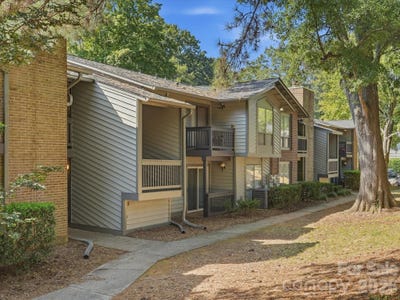/international/us/5024-sardis-road-charlotte-nc-110110351503/