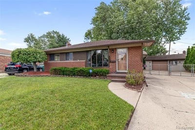 /international/us/33135-alvin-street-garden-city-mi-110109040942/