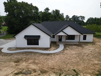 /international/us/4088-n-bradfield-drive-petersburg-in-110100266253/?lang=en