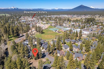/international/us/390-s-timber-creek-drive-sisters-or-110107571146/