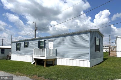 /international/us/2201-old-westminster-pike-finksburg-md-110099908495/