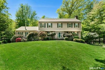 /international/us/180-davis-hill-road-weston-ct-110108074497/