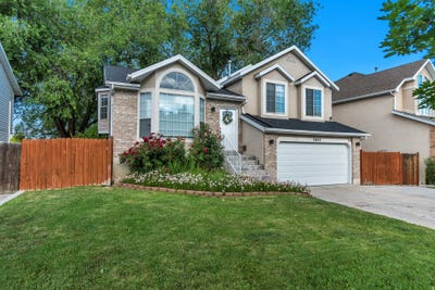 /international/us/7652-s-520-e-midvale-ut-110108588419/