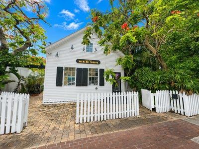 /international/us/408-greene-street-key-west-fl-110108680029/