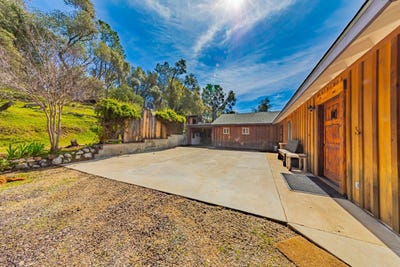 /international/us/58257-road-225-north-fork-ca-110098262143/