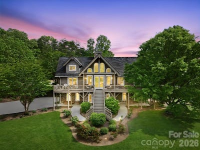 /international/us/112-sunny-morning-court-hendersonville-nc-110107844143/