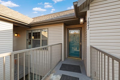 /international/us/7847-cozy-cove-road-branson-mo-110107849705/