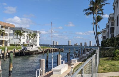 /international/us/131-doolen-court-north-palm-beach-fl-110101125721/