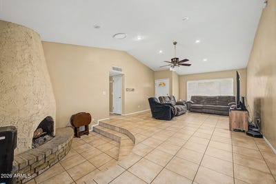 /international/us/4716-w-annette-circle-glendale-az-110108480598/