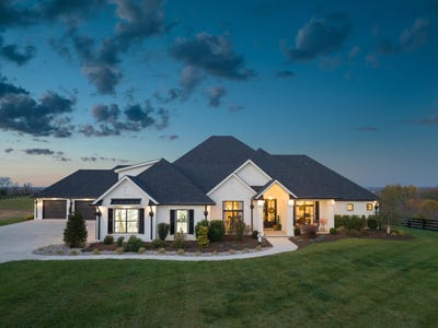 /international/us/4280-lexington-road-lancaster-ky-110097910469/
