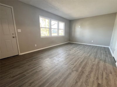 /international/us/502-e-12th-street-s-newton-ia-110107398220/