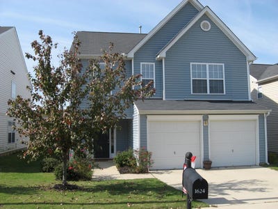 /international/us/1624-brown-owl-drive-raleigh-nc-110108168311/