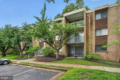 /international/us/2911-charing-cross-road-falls-church-va-110108344149/