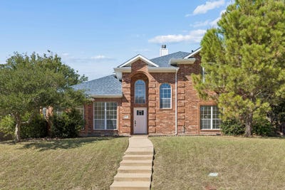/international/us/1961-random-oaks-drive-rockwall-tx-110120425683/