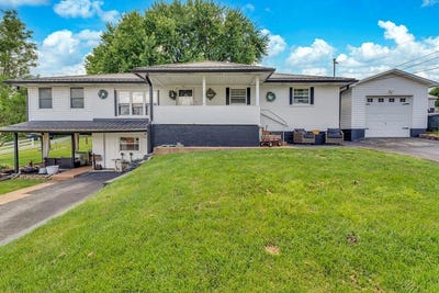 /international/us/401-rogers-street-oak-hill-wv-110108798952/