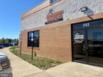 /international/us/252-airport-road-winchester-va-110102762507/