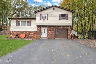 /international/us/161-lakeview-drive-dingmans-ferry-pa-110095512250/