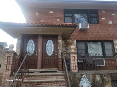 /international/us/47-52-190-fresh-meadows-ny-110104786541/