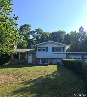 /international/us/21-hillcrest-drive-tolland-ct-110108979705/