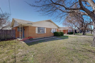 /international/us/220-w-union-bower-road-irving-tx-110108508150/
