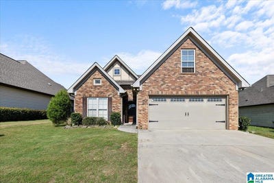 /international/us/1017-emerald-ridge-drive-calera-al-110100753286/