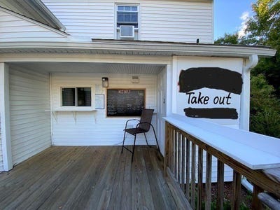/international/us/531-summer-st-barre-ma-110106988368/