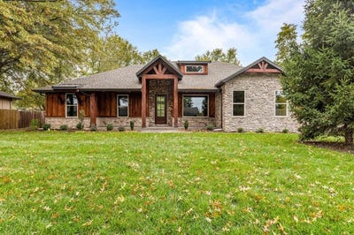 /international/us/104-aven-street-nixa-mo-110101101698/