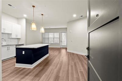/international/us/2648-sandy-plains-road-218-marietta-ga-110108426763/