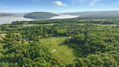 /international/us/9308-keuka-highlands-drive-wayne-ny-110100681032/