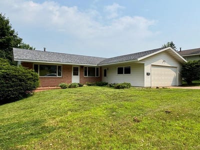 /international/us/113-n-11th-avenue-wausau-wi-110101360530/?lang=es
