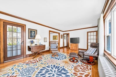 /international/us/48-edgecliff-watertown-ma-110107651348/