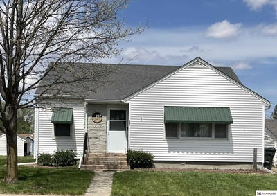 /international/us/207-w-cedar-street-coleridge-ne-110107824049/