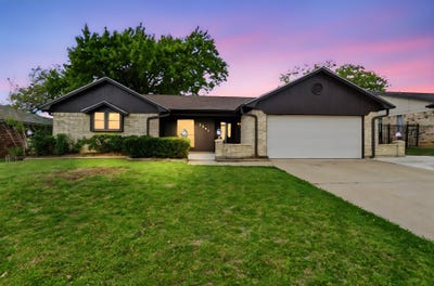 /international/us/3021-mossy-oak-lane-bedford-tx-110106961799/